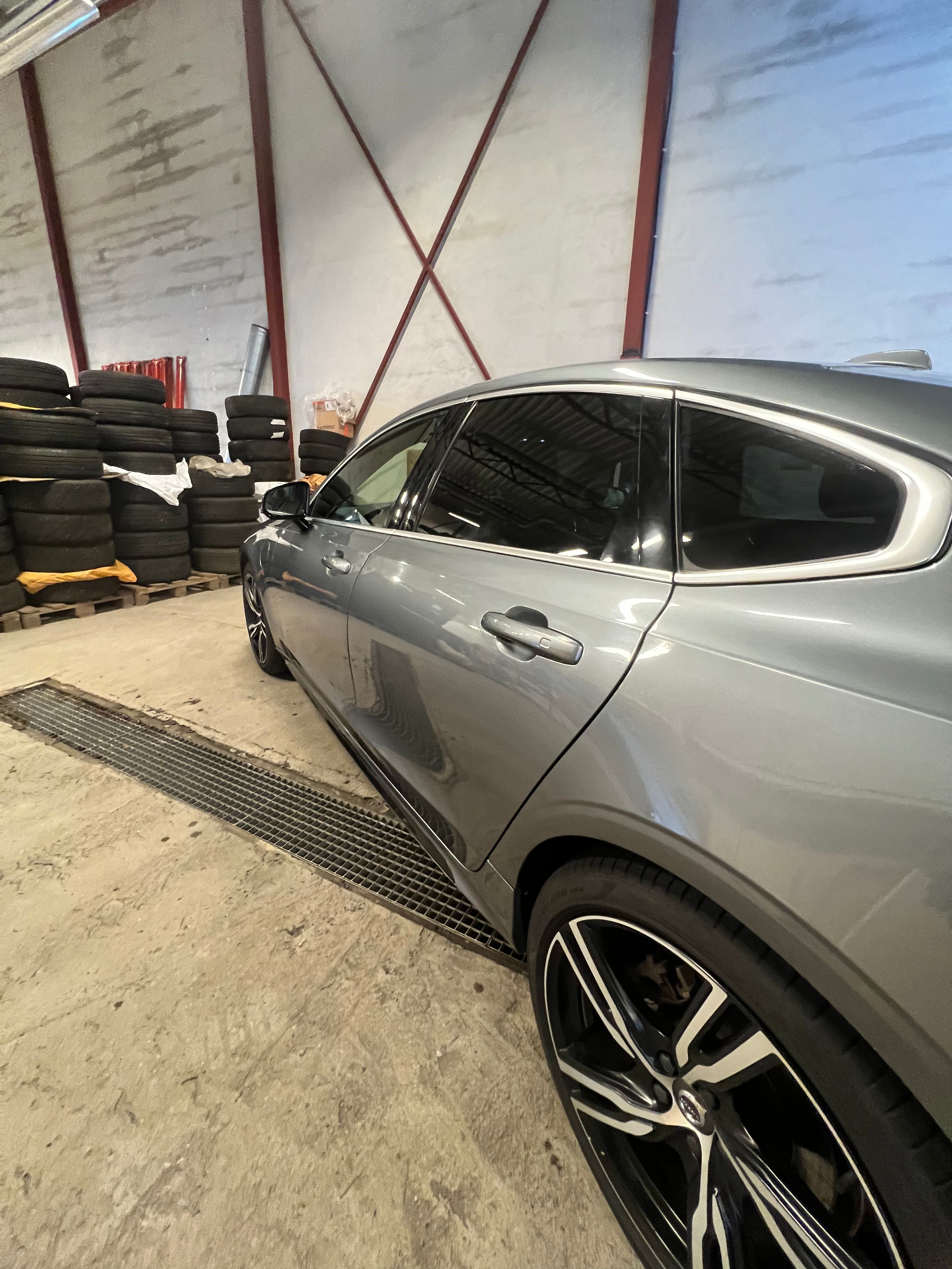 Volvo etter polering - side