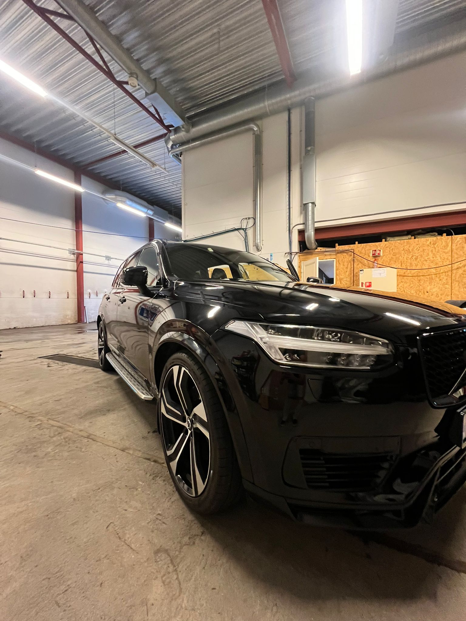 Volvo XC90 etter detaljering - front